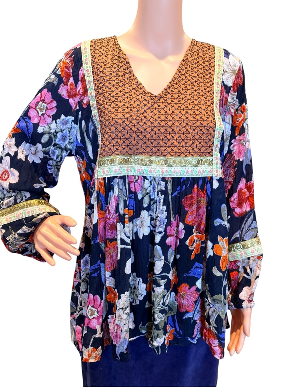 RD + Koko Anthropologie Floral Boho Top Embroidered Yoke Tunic Size Medium